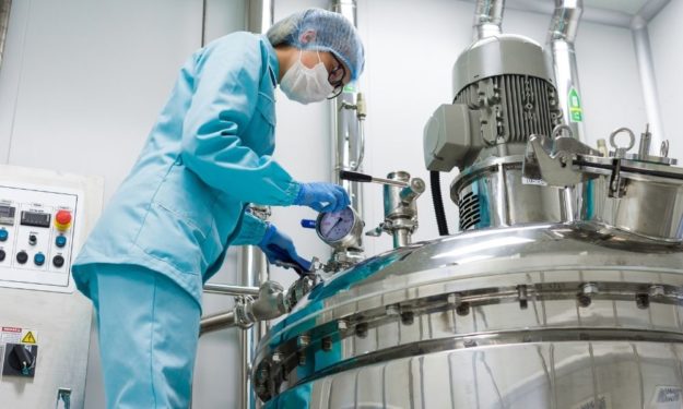 What Hiring a Chemical Manufacturing Service Can Mean for Your Business