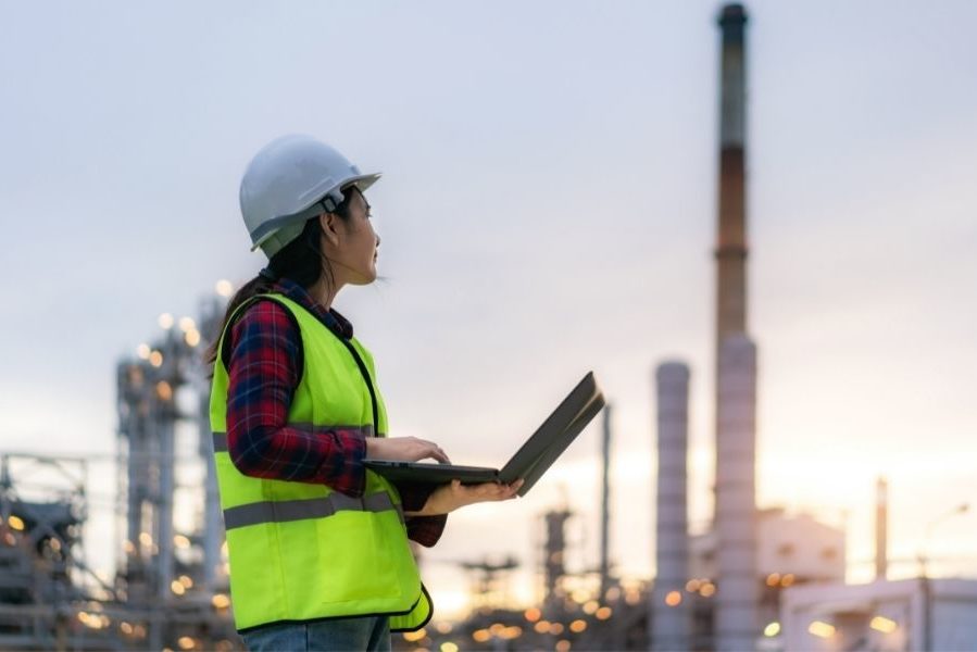 Why Outsourcing for Chemical Manufacturing Is a Good Idea