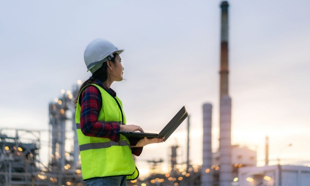 Why Outsourcing for Chemical Manufacturing Is a Good Idea Why Outsourcing for Chemical Manufacturing Is a Good Idea