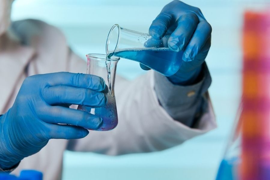 What Are the Requirements To Be a Chemical Operator?