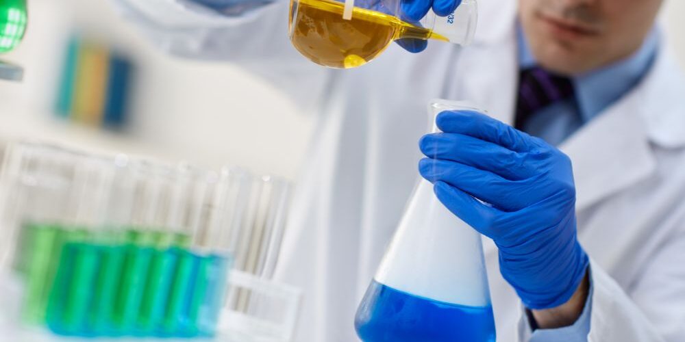 Chemical Industry Growth in a Circular Economy