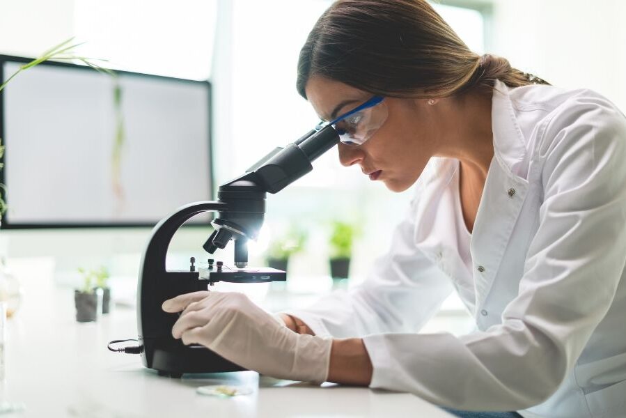 5 Ways Contracting R&D Services Will Save You Money