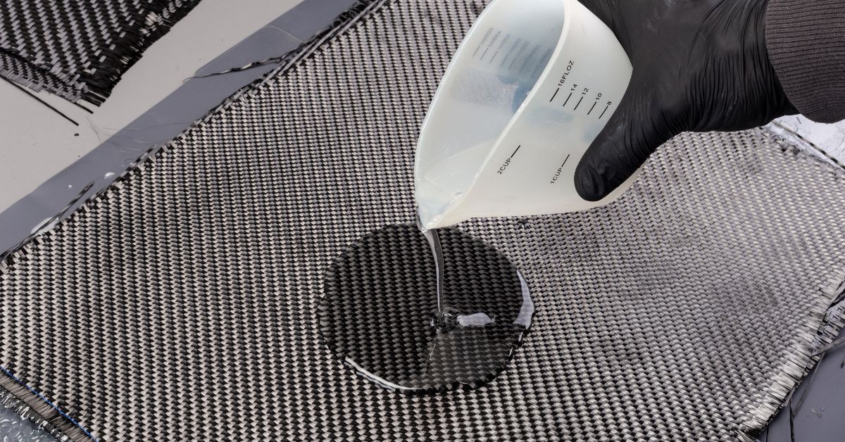 A Guide to Cross-Linking Agents in Resin